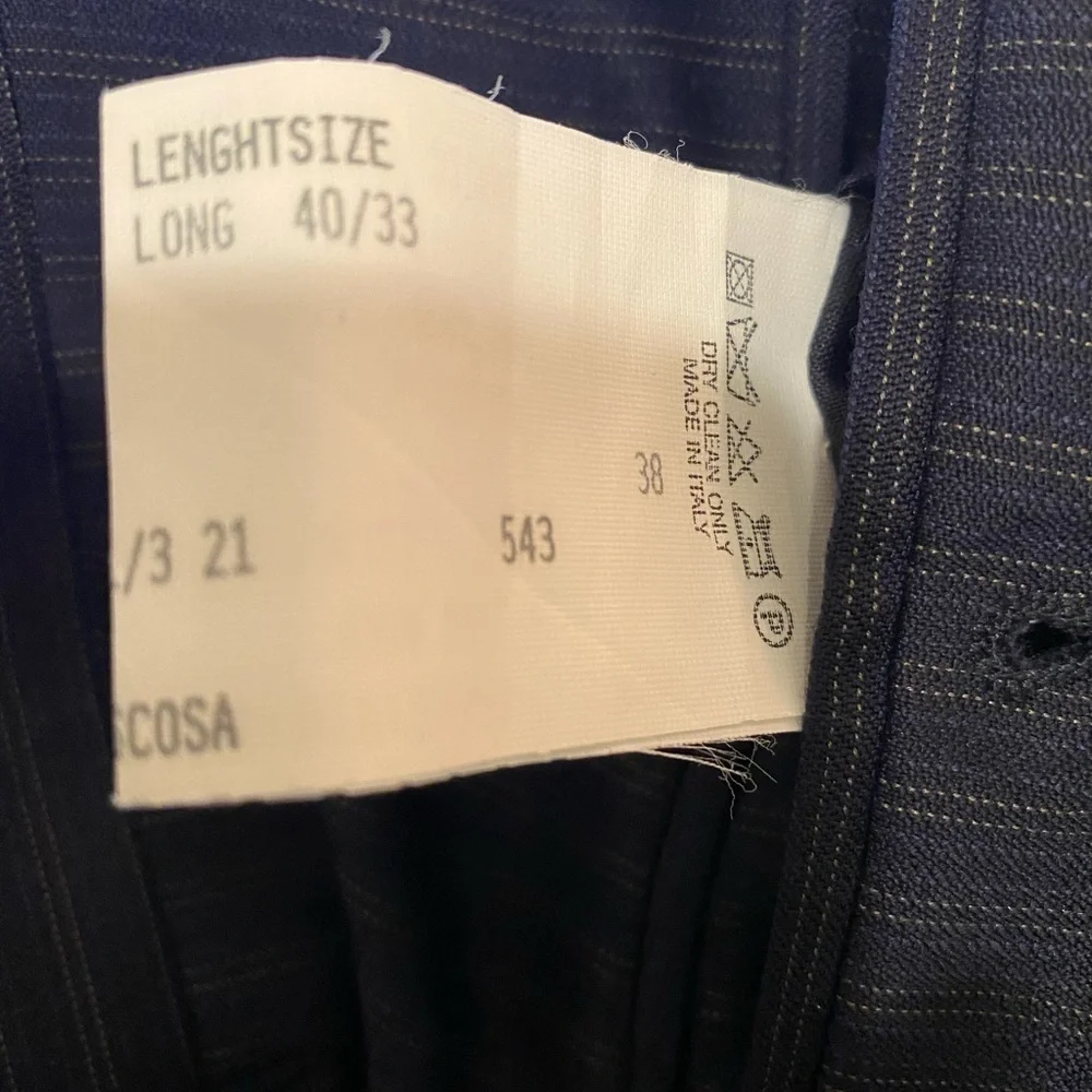 Donna Karen Signature Italian  2-Button Suit Set